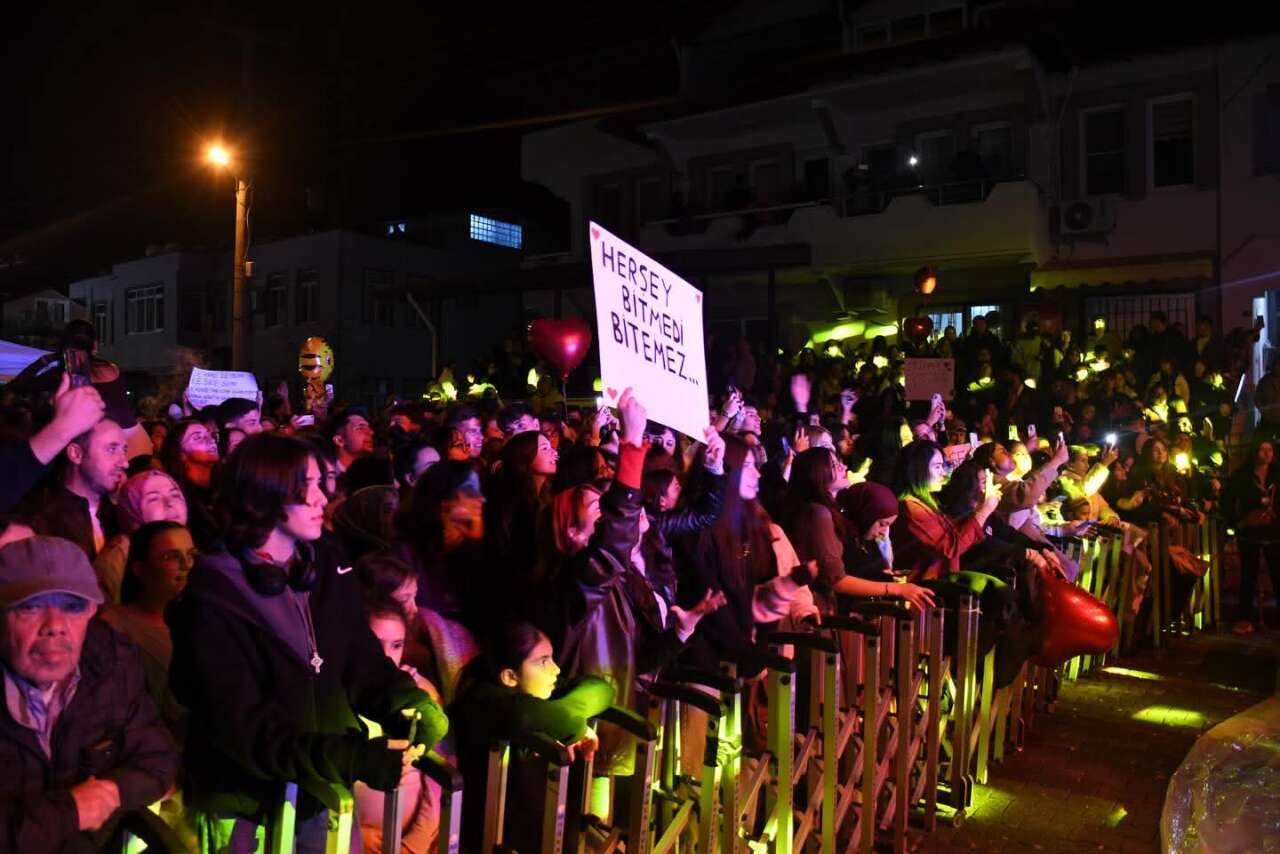 Gökçe, Köyceğiz’de Yeni Yıl Coşkusunu Sahneye Taşıdı 1